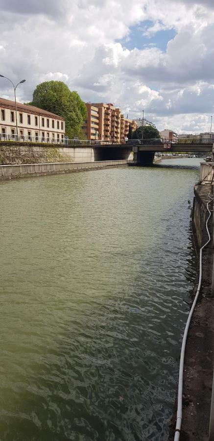 Angle Du Canal Toulouse Exteriör bild